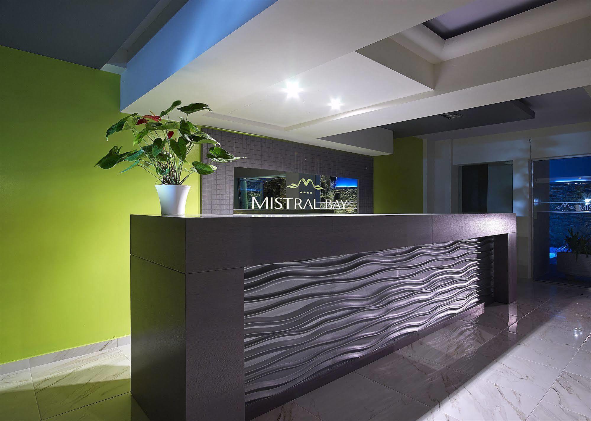 Mistral Bay Hotel Ayos Nikolaos Dış mekan fotoğraf